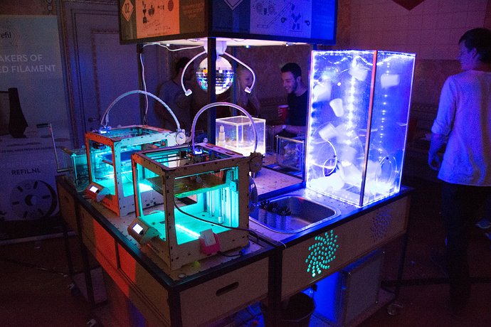 3DHubs_Anniversary_Party_62015.jpg