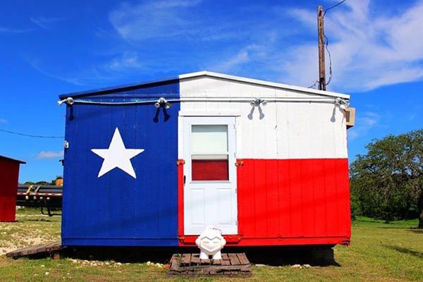 texashouse_0.jpg