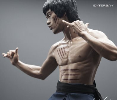 Enterbays-Bruce-Lee-Figure.jpg
